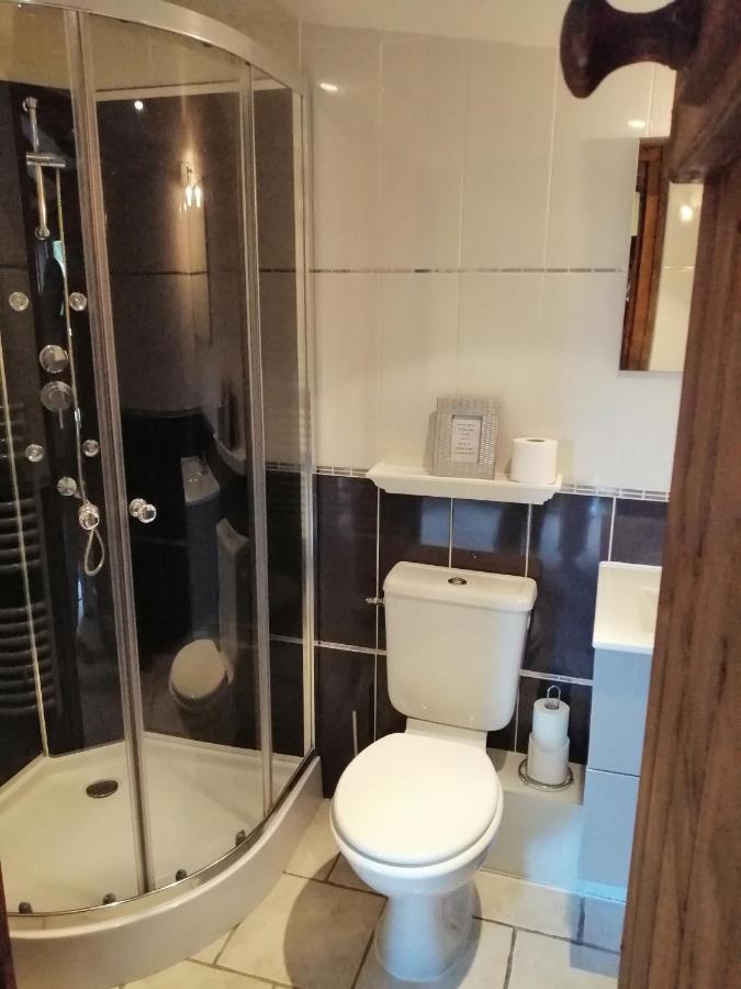La Grange Ancienne Bed and Breakfast Montrollet Εξωτερικό φωτογραφία